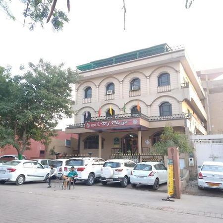 Hotel Taj Plaza, Vip Road, Agra Agra  Dış mekan fotoğraf