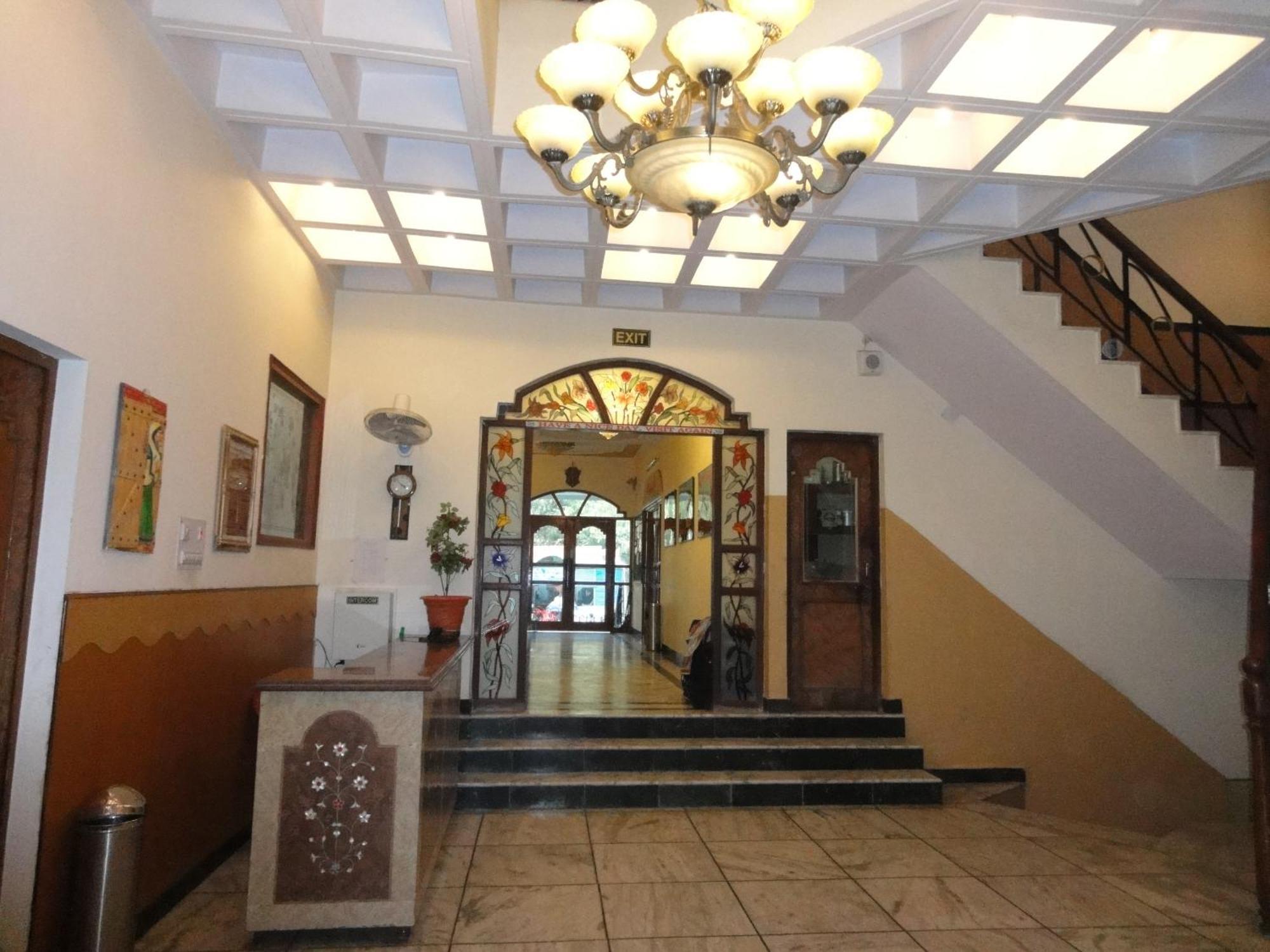 Hotel Taj Plaza, Vip Road, Agra Agra  Dış mekan fotoğraf