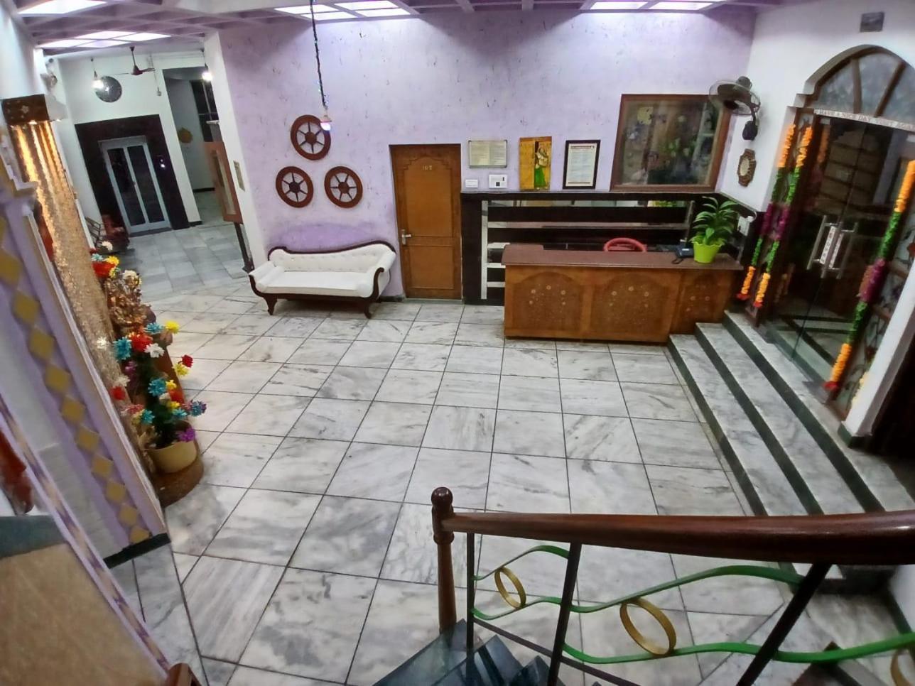 Hotel Taj Plaza, Vip Road, Agra Agra  Dış mekan fotoğraf