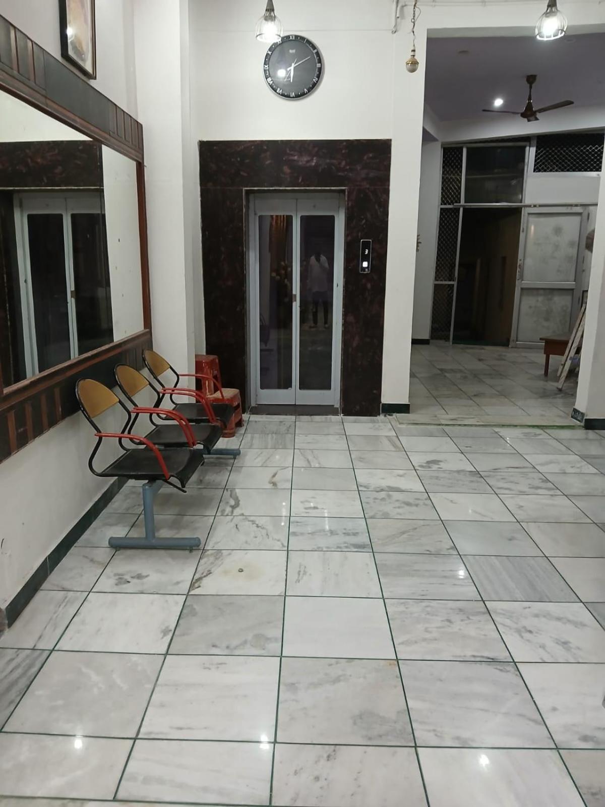 Hotel Taj Plaza, Vip Road, Agra Agra  Dış mekan fotoğraf