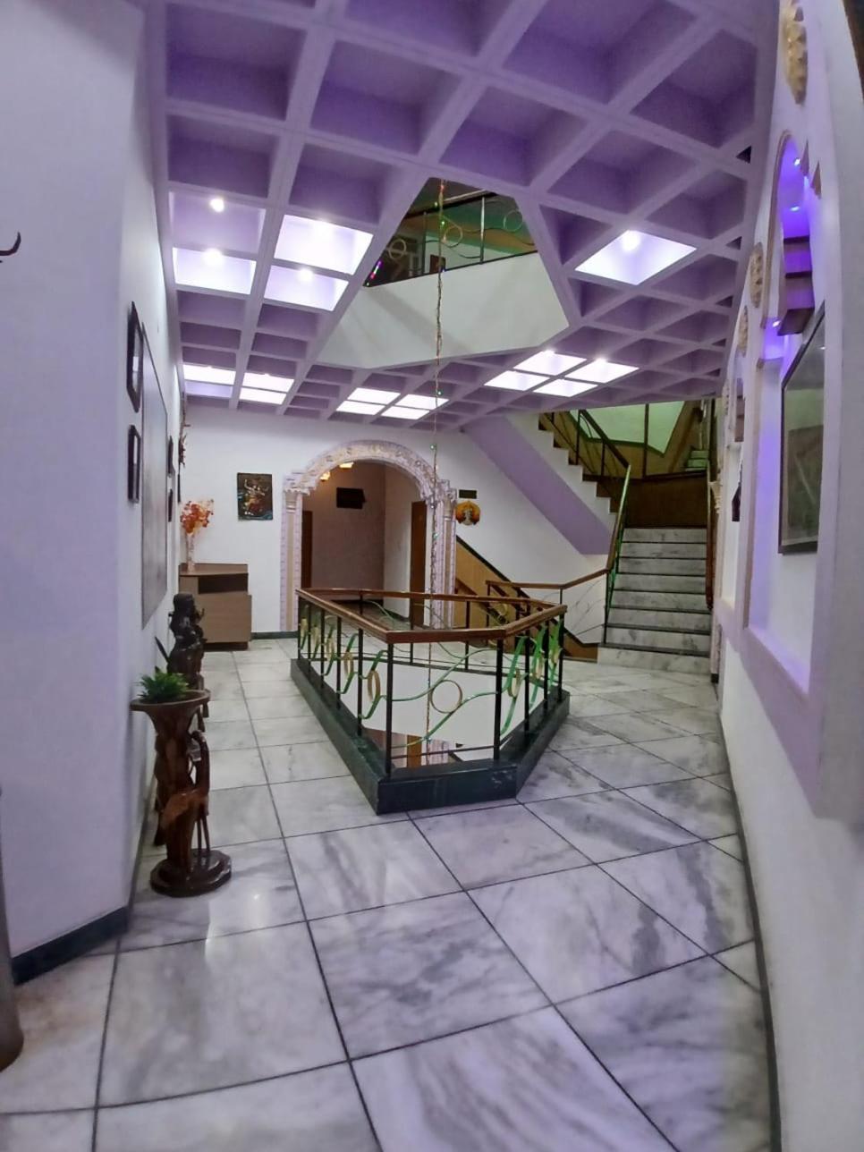 Hotel Taj Plaza, Vip Road, Agra Agra  Dış mekan fotoğraf